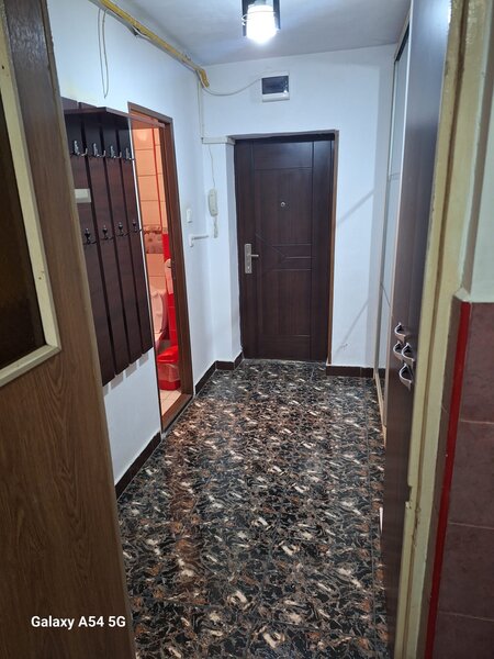 Doina Sect. 5 Garsoniera 40 mp